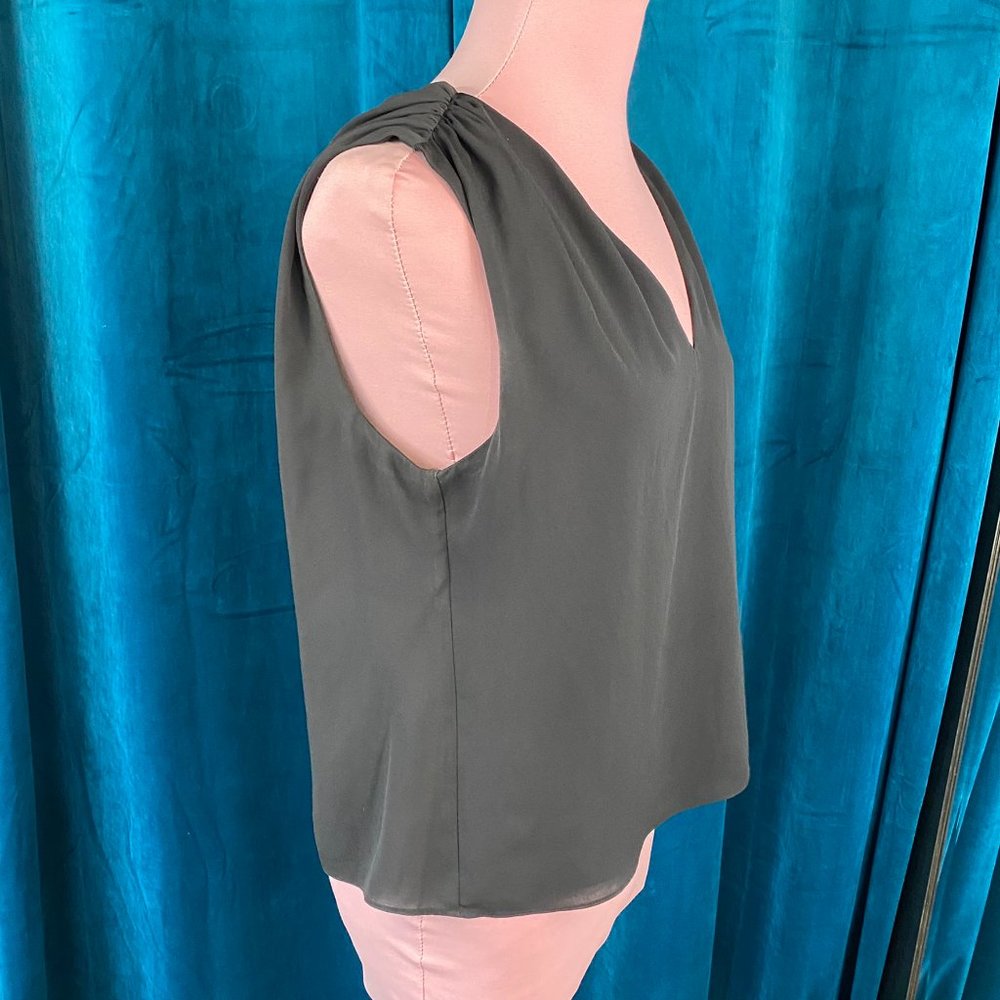 Sam Edelman Asymmetrical Chiffon Split Back Top B… - image 5